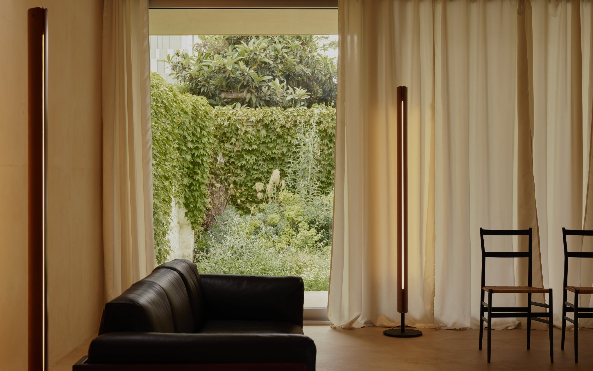 Seki-Han floor light