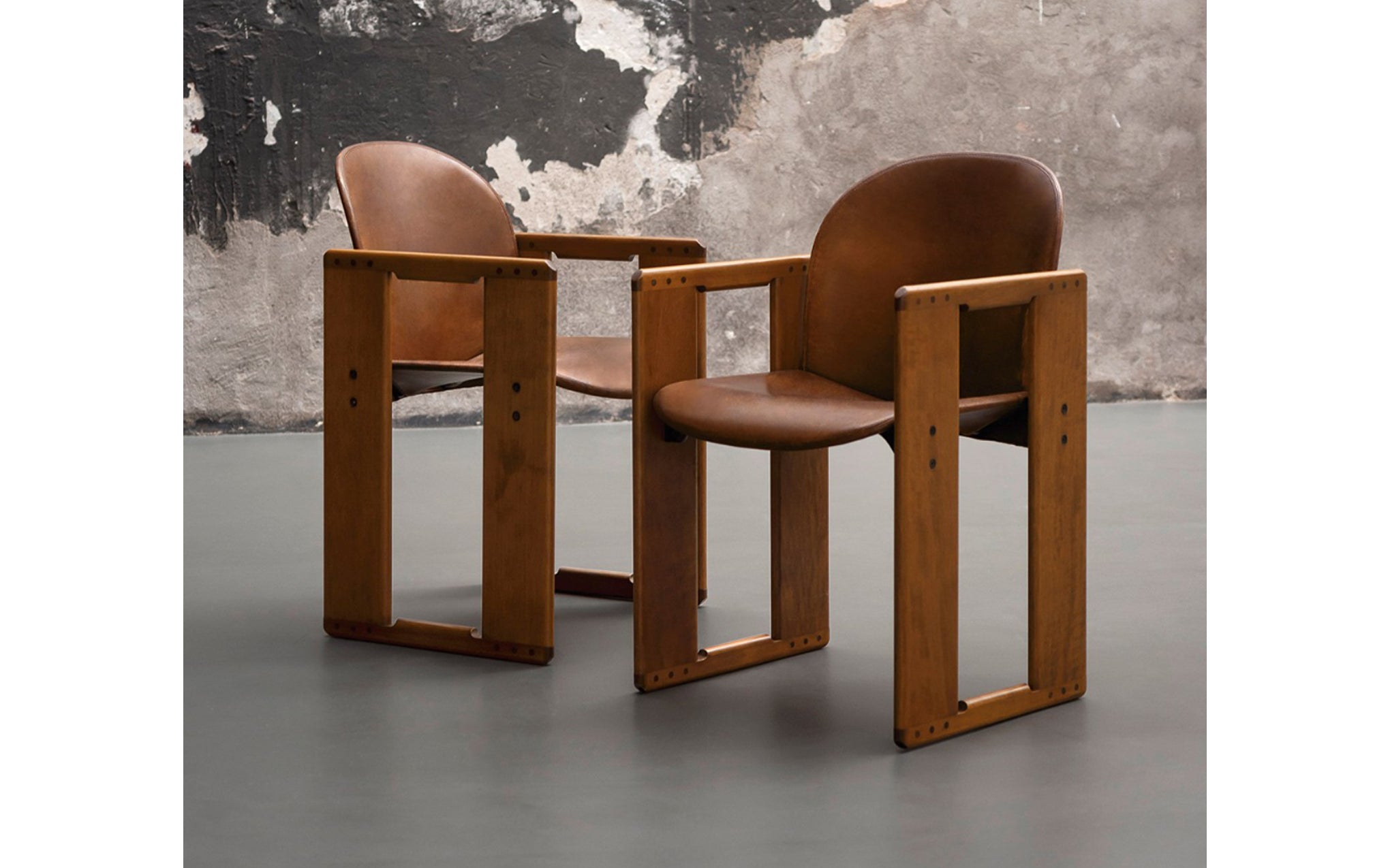 Dialogo armchair