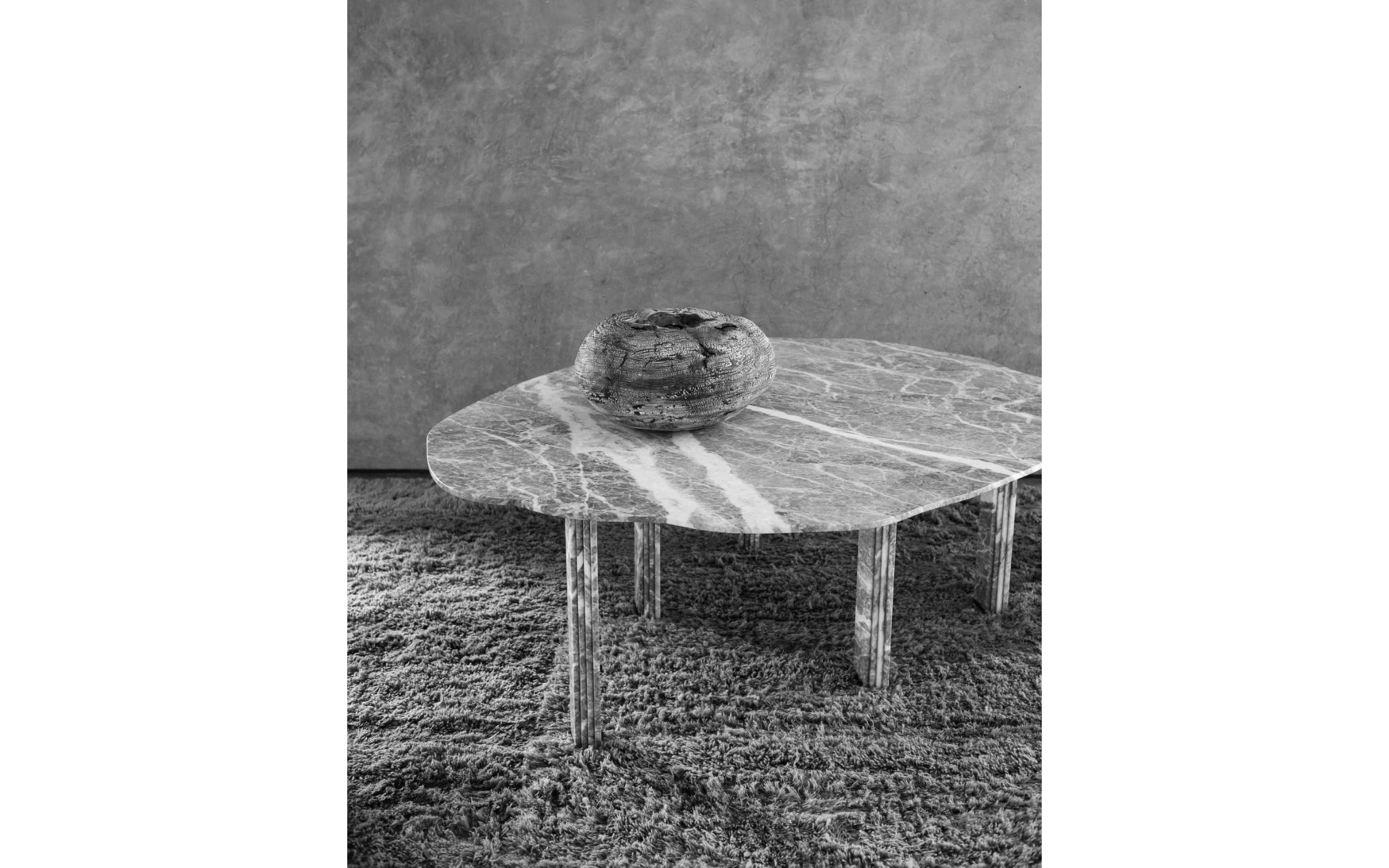 Orpheus dining table