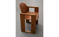 Dialogo armchair
