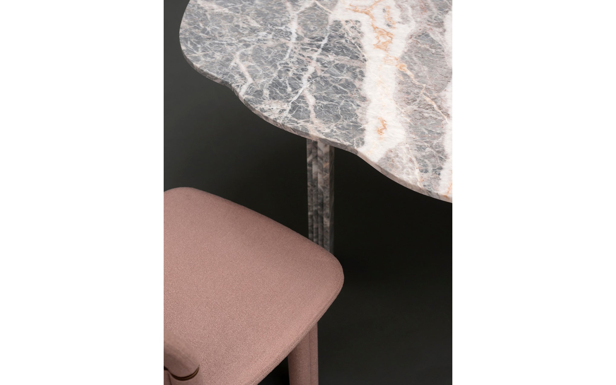 Orpheus dining table