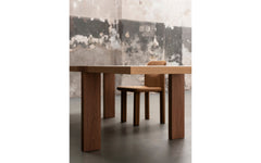 T dining table