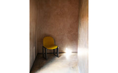 Dialogo armchair