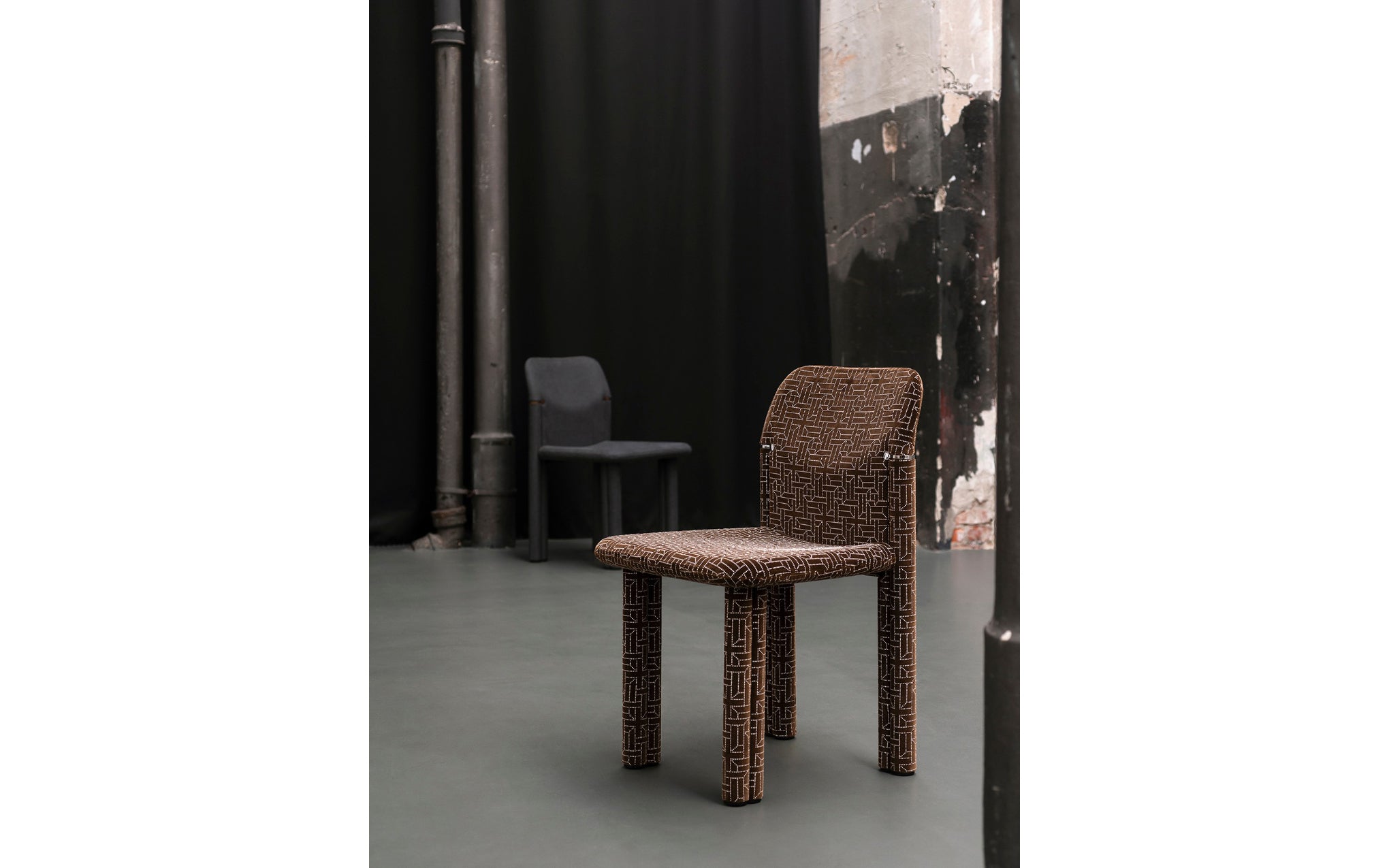 Sempronia dining chair