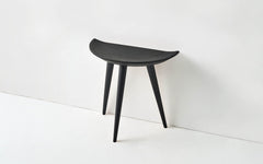 Central stool