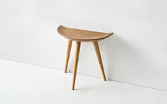 Central stool