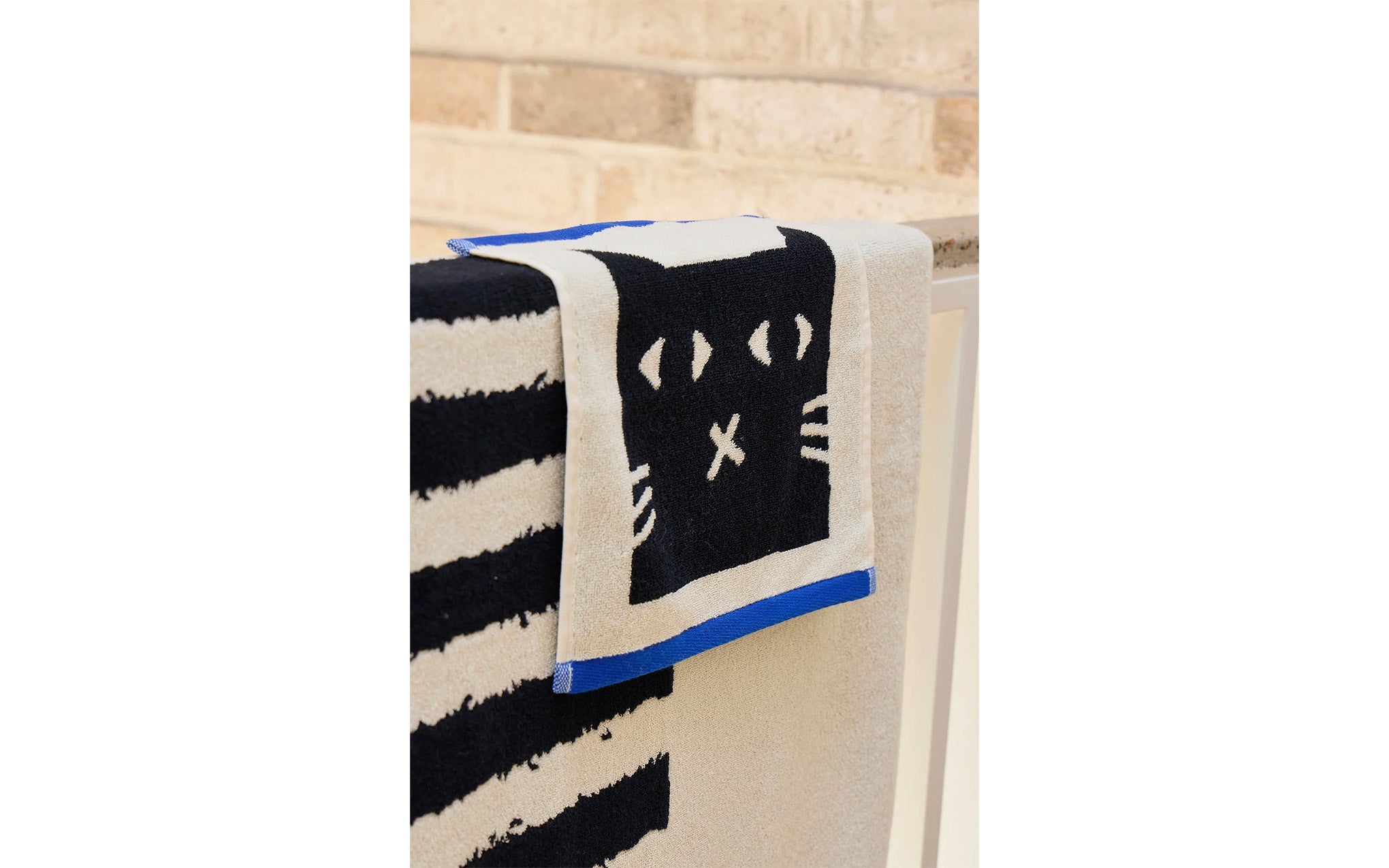 Lazy Cat towels