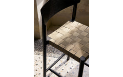 Betty TK12 counter stool