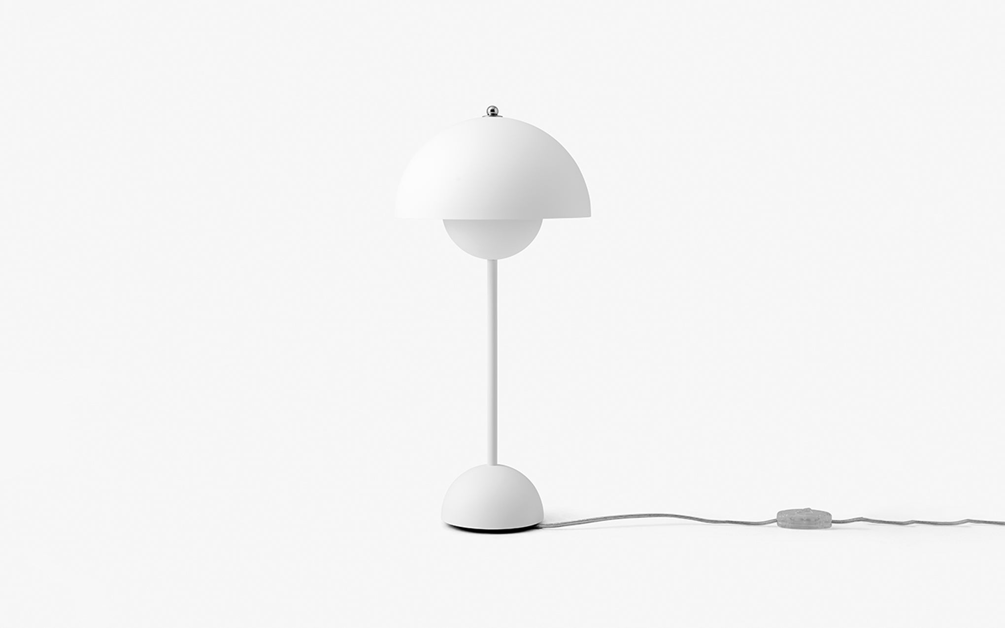 Flowerpot VP3 table light