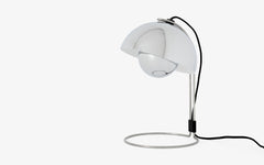 Flowerpot VP4 desk light