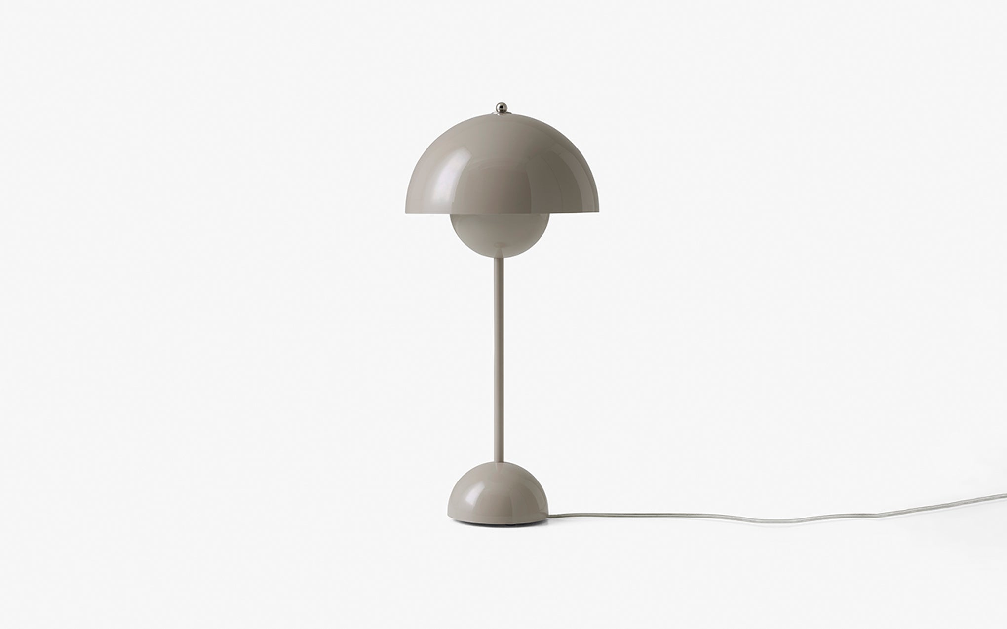 Flowerpot VP3 table light