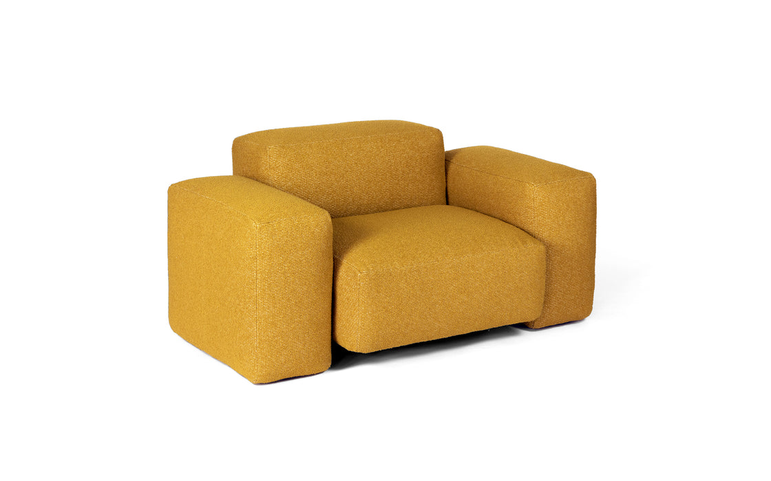 Ex-Display Overlap armchair