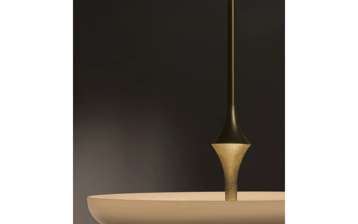 The Met pendant