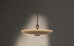 The Met pendant