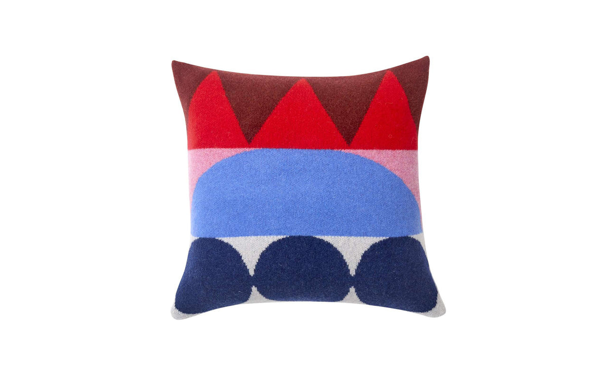 Totem cushion - red