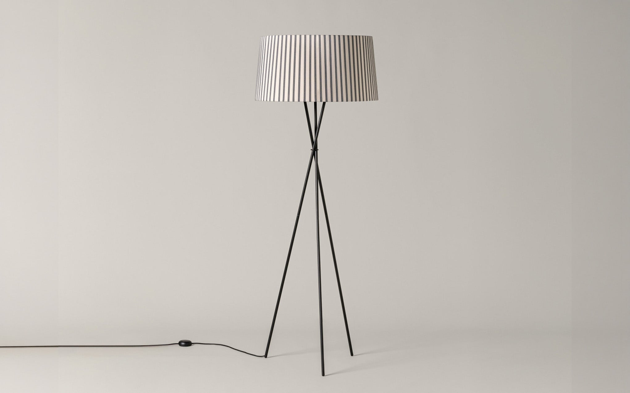 Tripode G5 floor light
