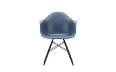 DAW plastic armchair RE