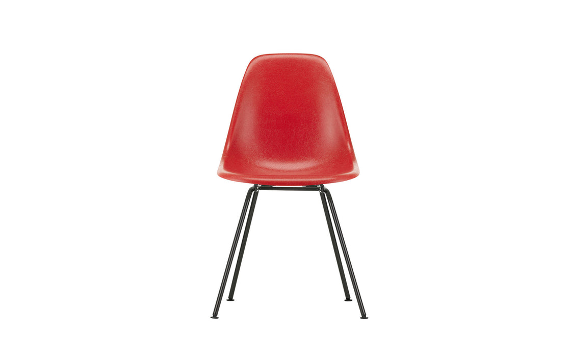 DSX Fibreglass side chair