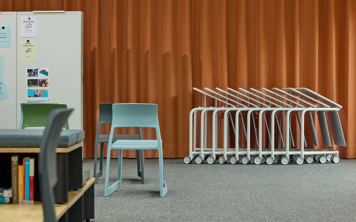Tip Ton RE chair
