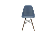 DSW plastic side chair RE