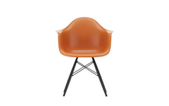 DAW plastic armchair RE