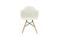 DAW plastic armchair RE
