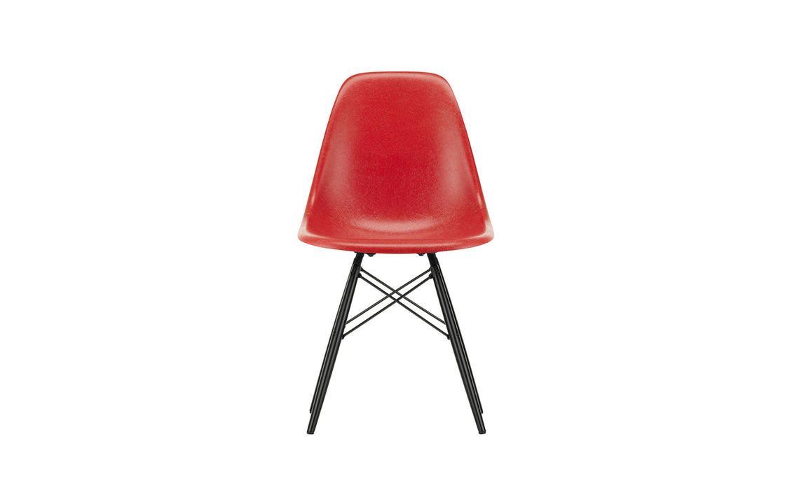 DSW Fibreglass side chair