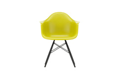 DAW plastic armchair RE