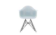 DAR Plastic armchair RE