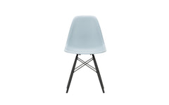 DSW plastic side chair RE