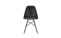 DSW plastic side chair RE