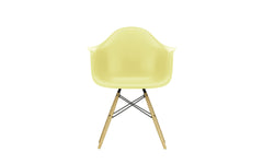 DAW plastic armchair RE