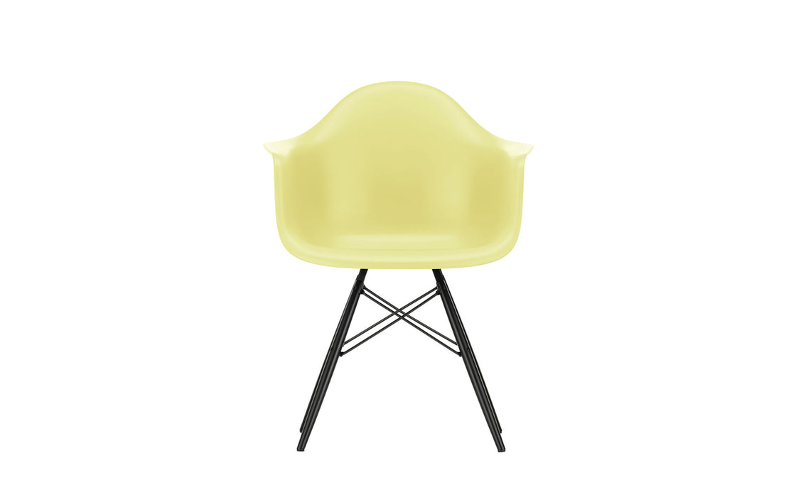 DAW plastic armchair RE