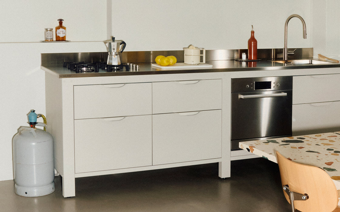 Very Simple: Kitchen - silk grey