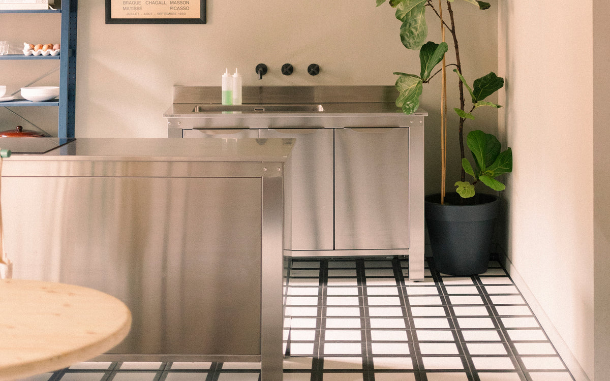 Very Simple: Kitchen - inox