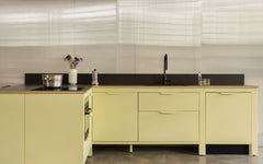 Very Simple: Kitchen - faded yellow