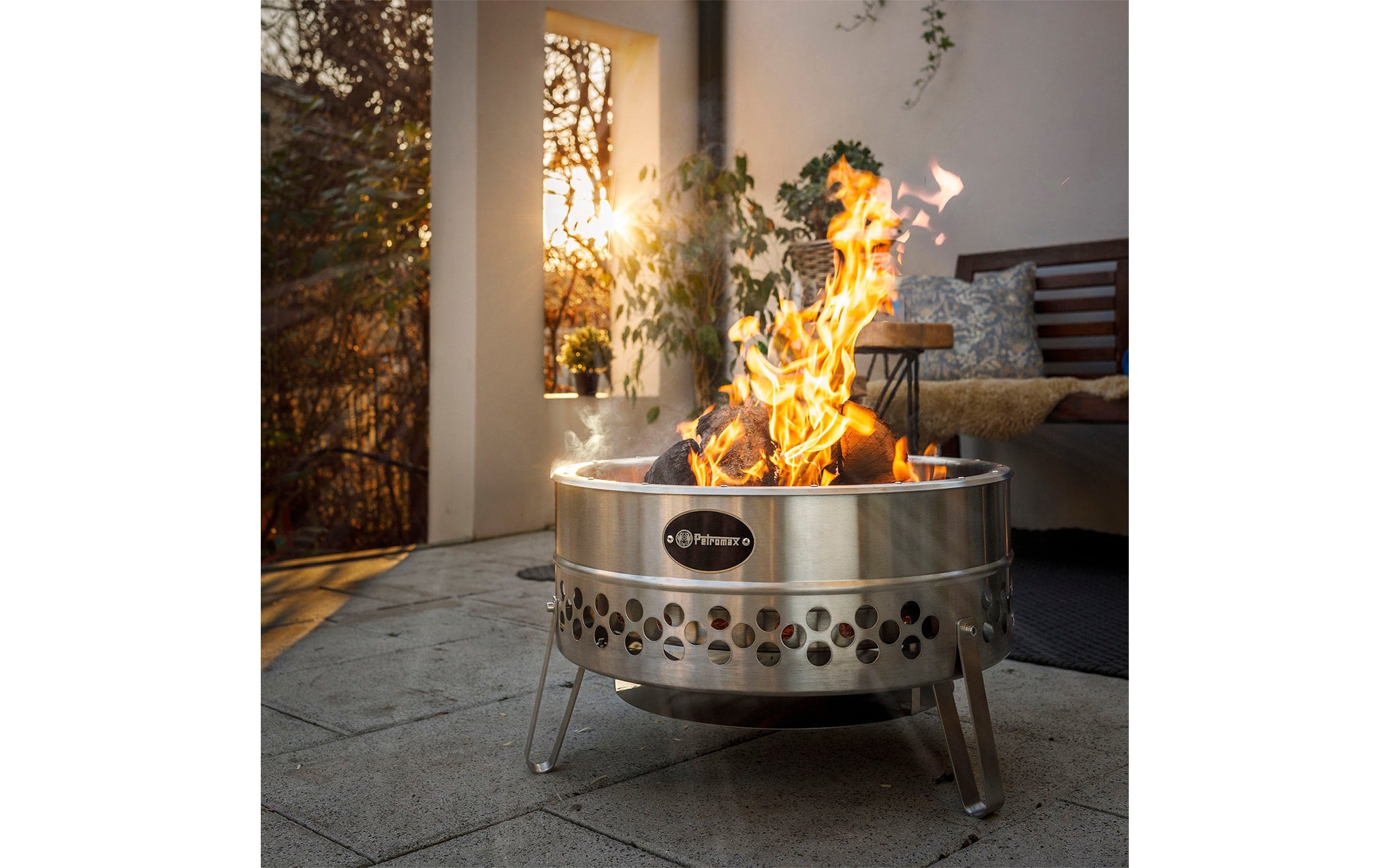 Tyropit fire bowl