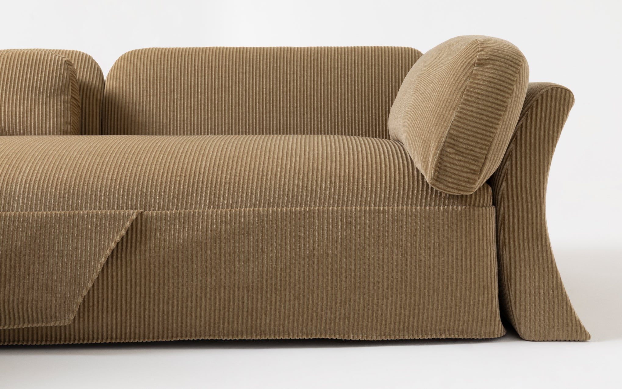 Peonia three seat sofa
