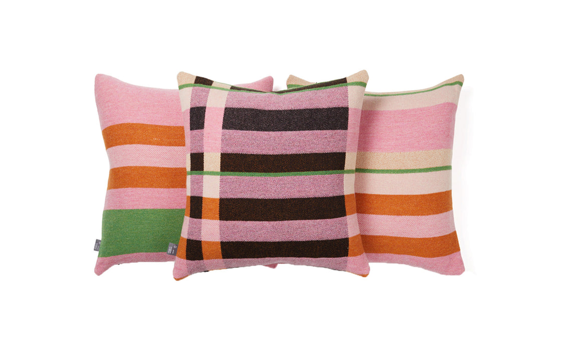 Stölzl cushion - nougat