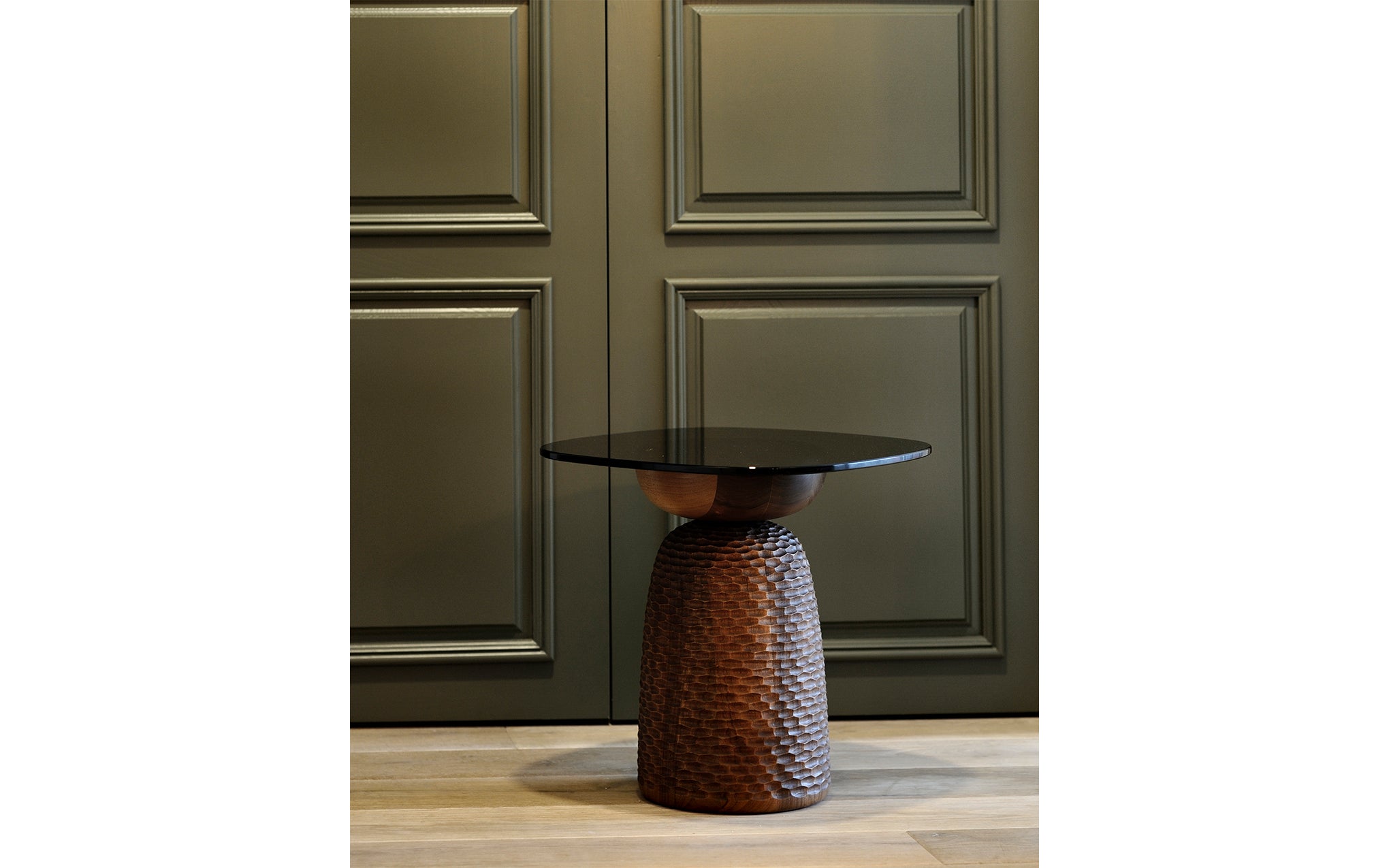 Nera side table