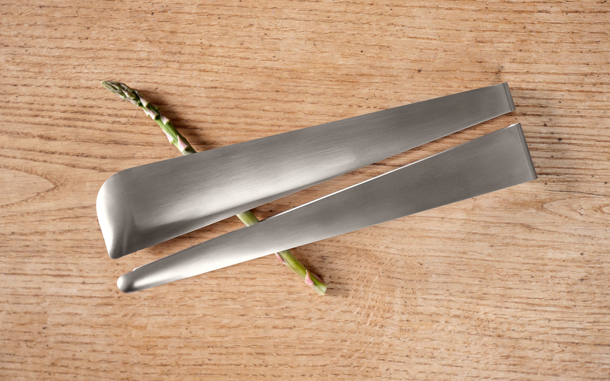 Singles kitchen tweezers