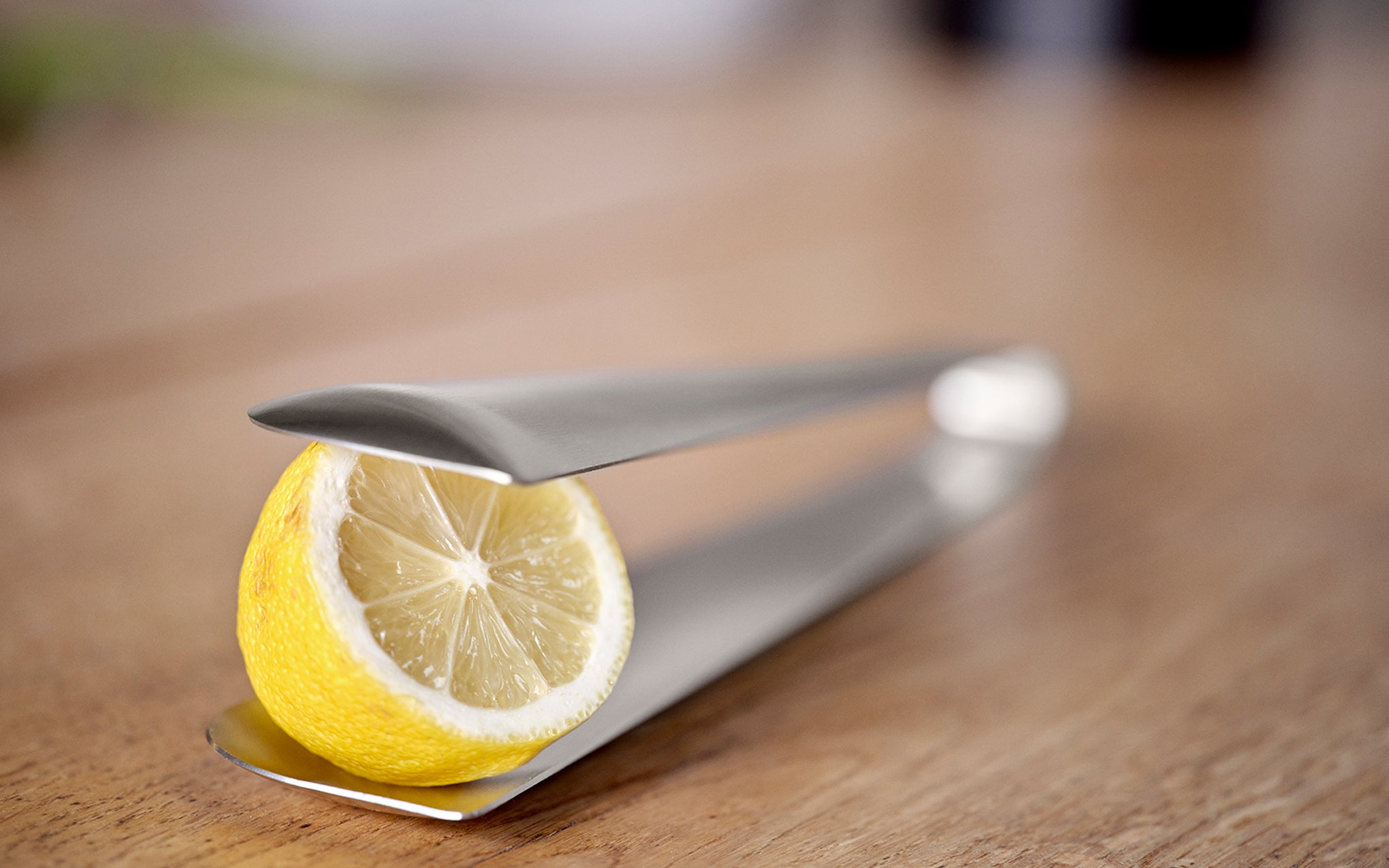 Singles kitchen tongs