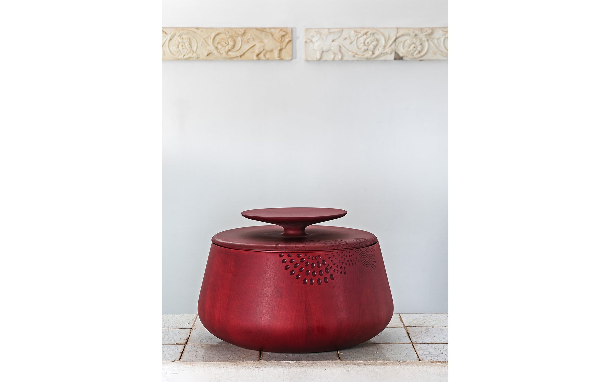 Hide & Seek container coffee/side table