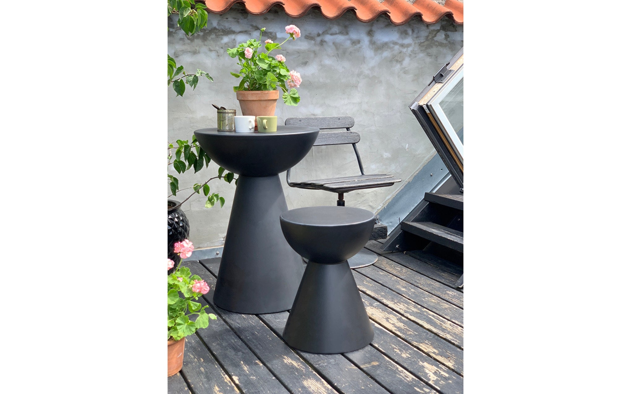 Clearance Moon stool - dark