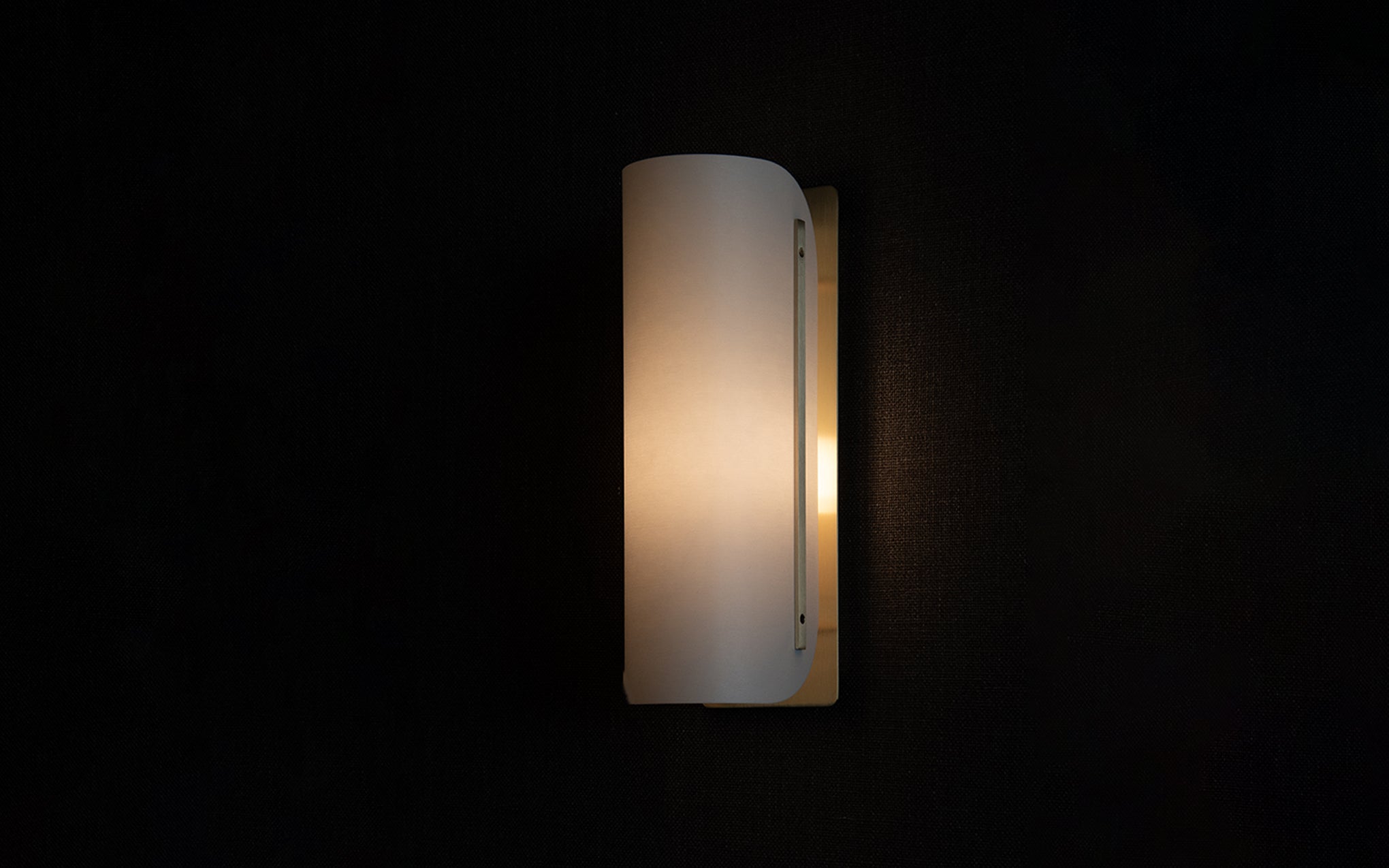 Modernist wall lamp No.2