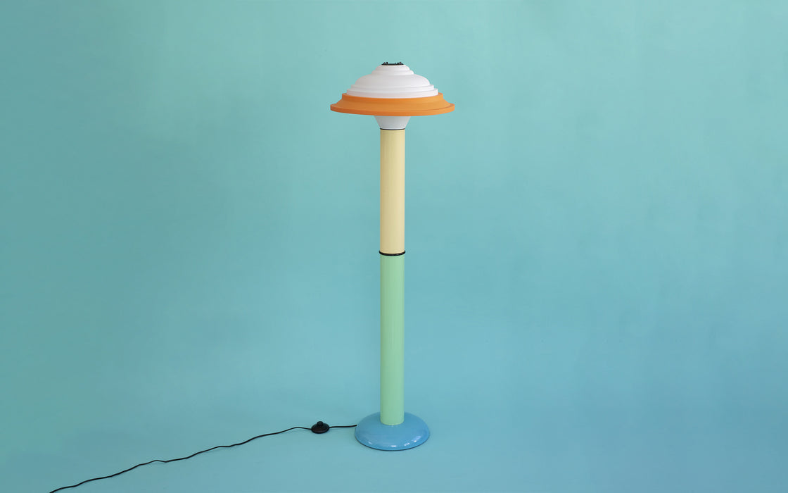 FL4 floor lamp