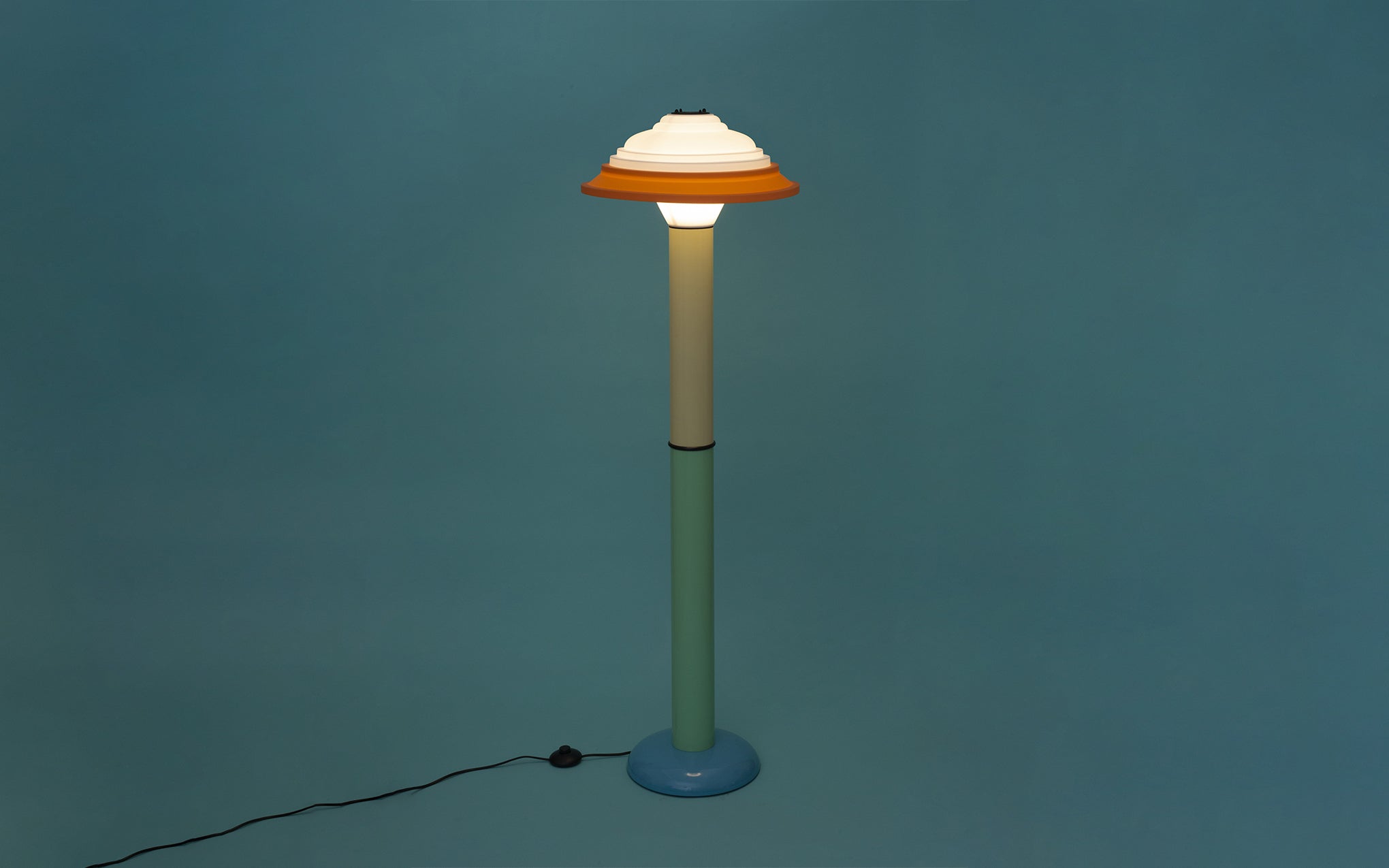 FL4 floor lamp