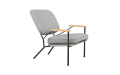 Orlando armchair with oak arms