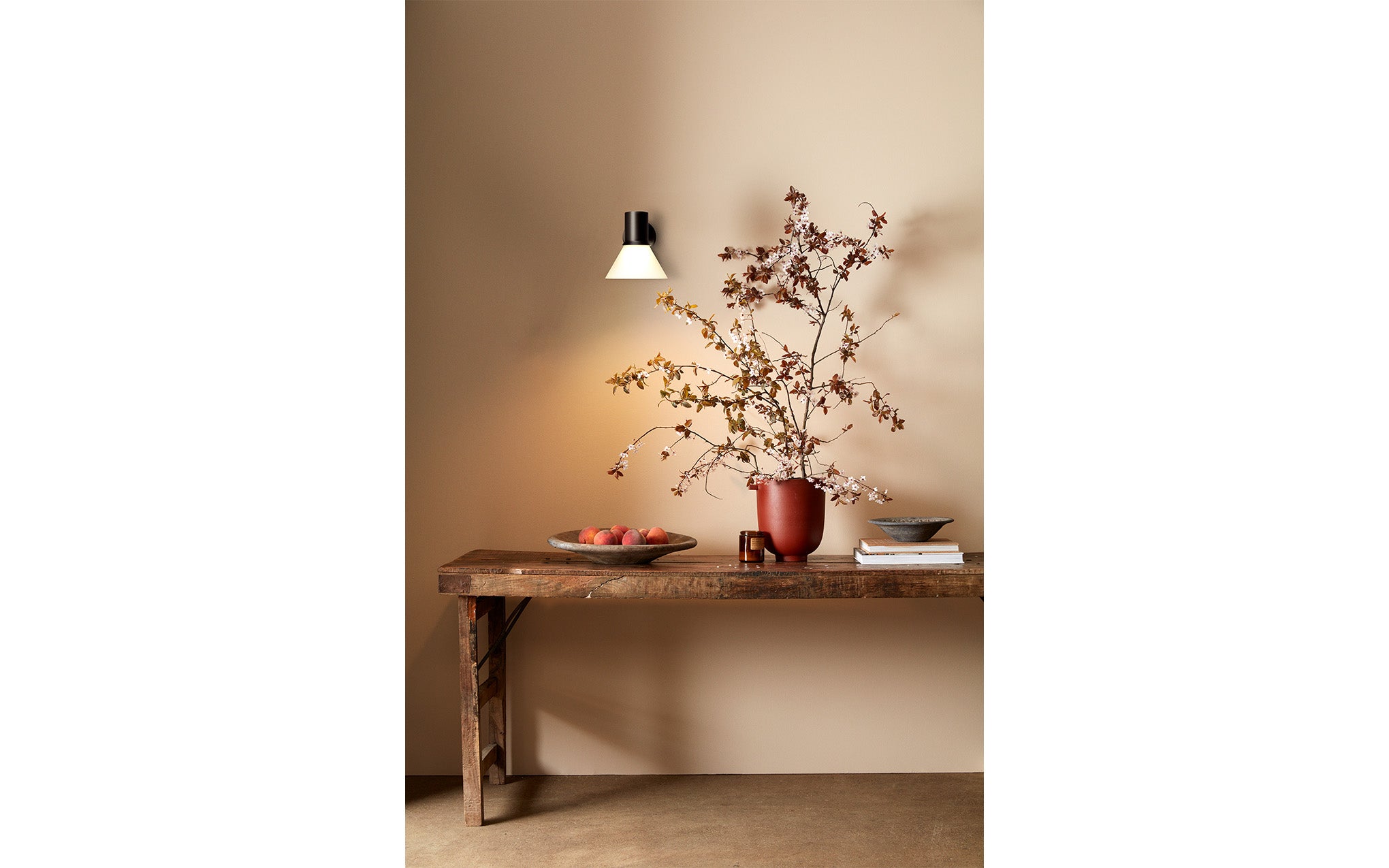 Type 80 W4 wall light