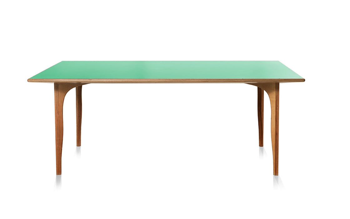Kolho medium dining table